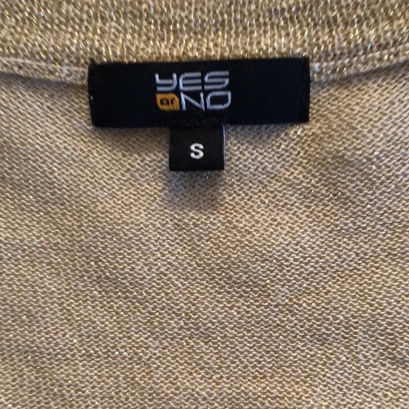 Sparkly metallic gold cropped sweater - Picture 4 of 4